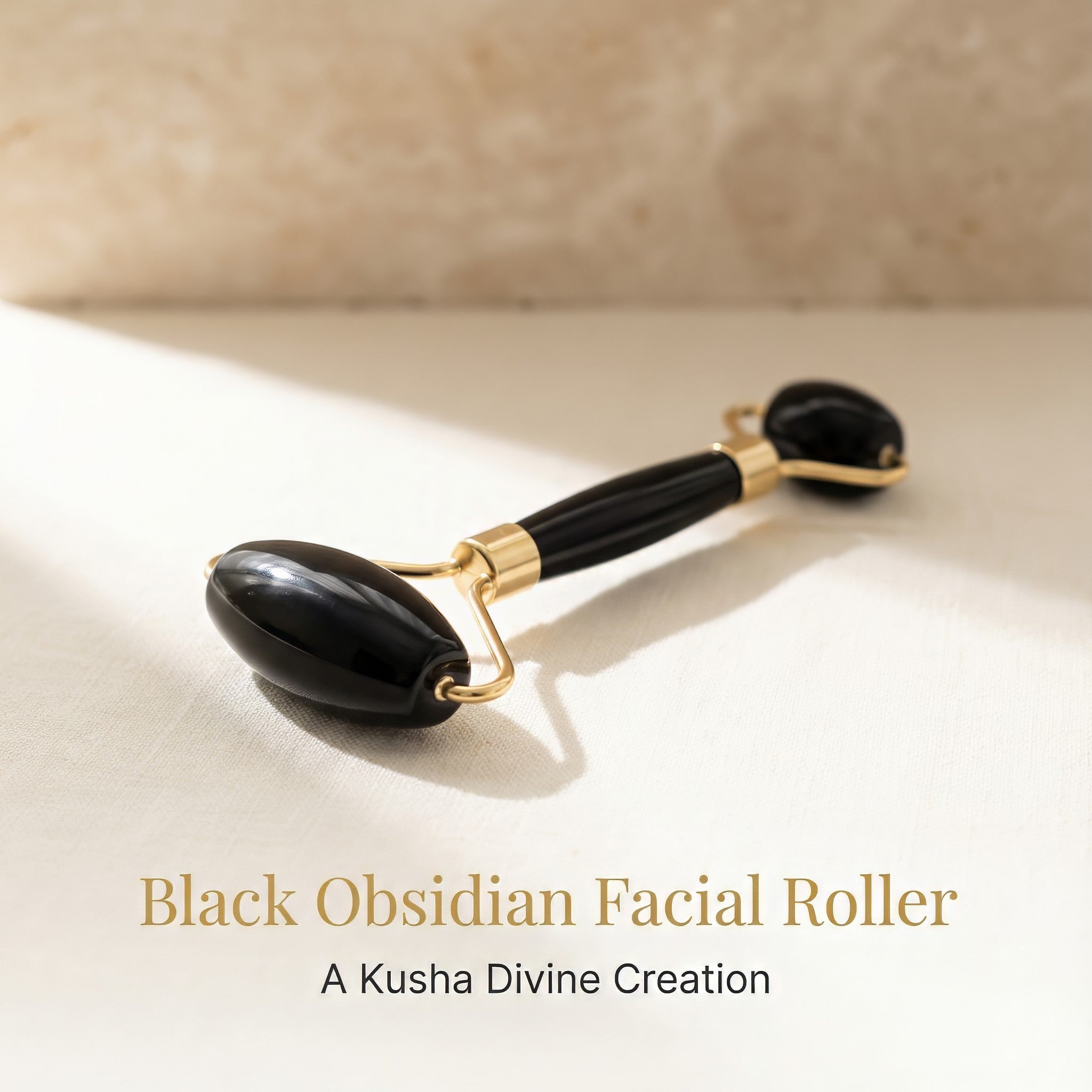 Rouleau de massage facial en obsidienne noire