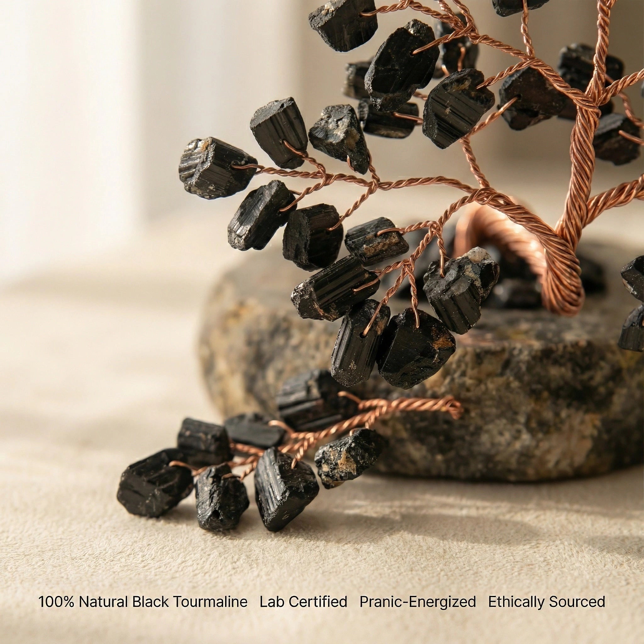 Arbre en tourmaline noire