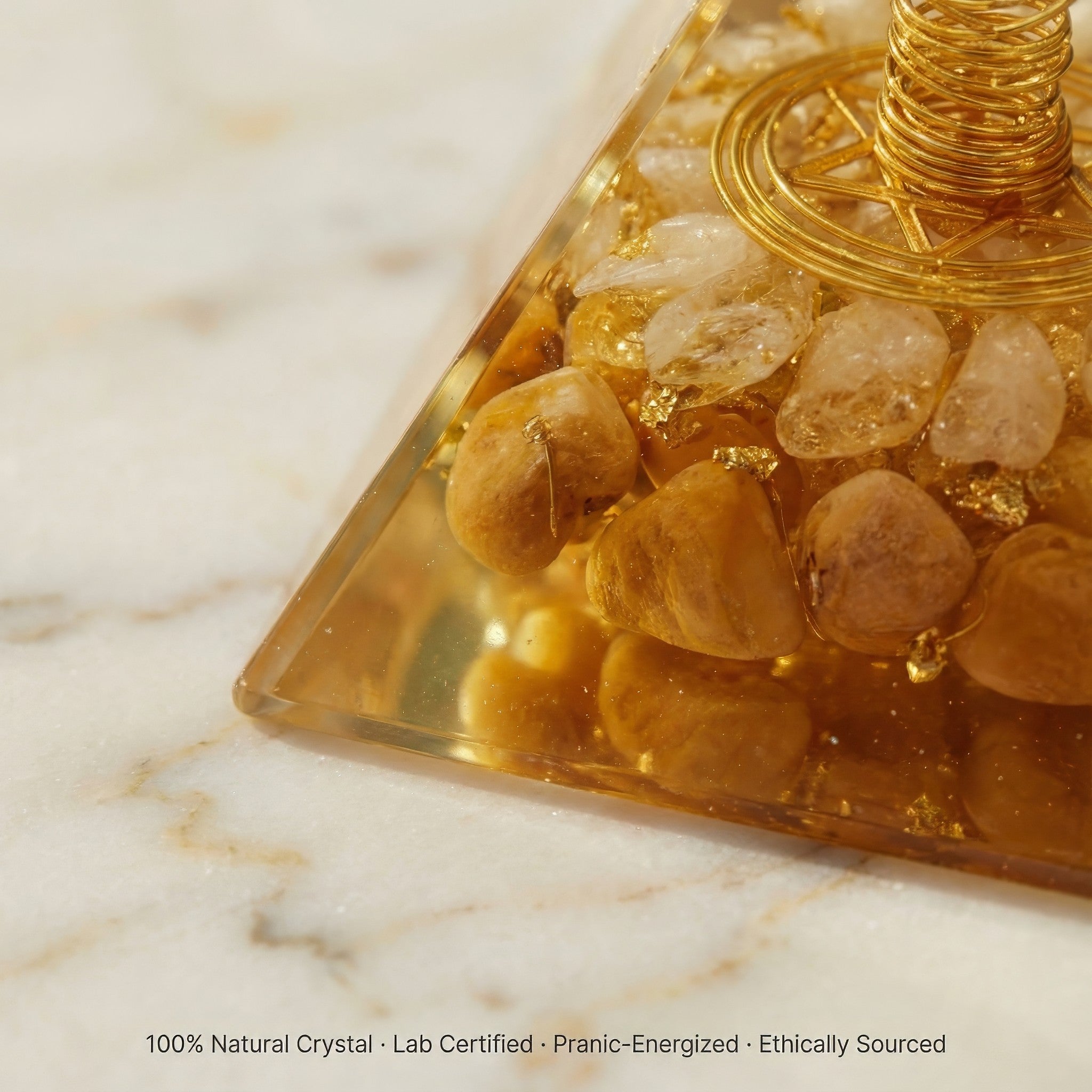 Pyramide de citrine d'eau